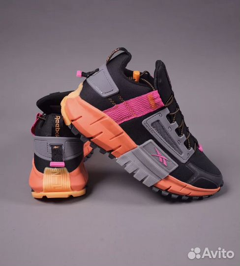 Кроссовки reebok zig kinetica