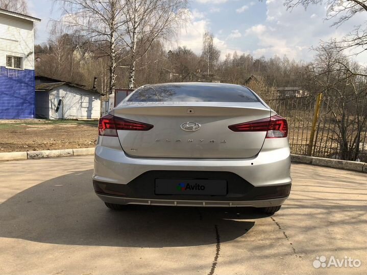 Hyundai Elantra 2.0 AT, 2019, 5 000 км