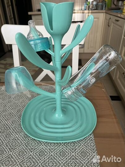 Сушилка для бутылочек и бутылка для кормления