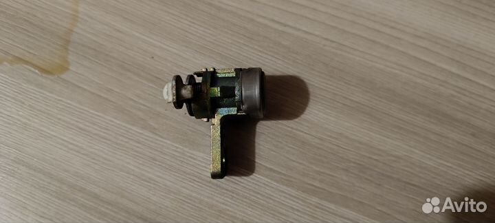 Замок зажигания subaru legacy