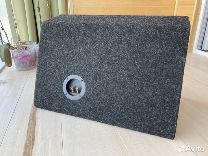 Сабвуфер Alpine SBS 1241RB