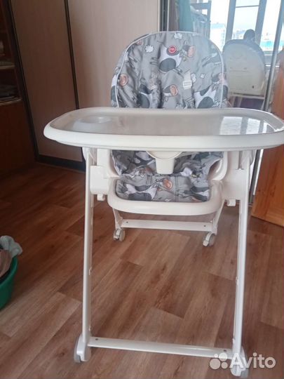 Стул для кормления