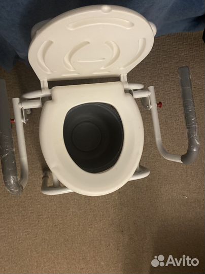 Стул-унитаз