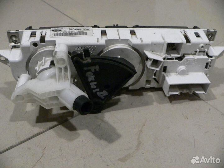 Блок управления отопителем ford Focus II 2005-20