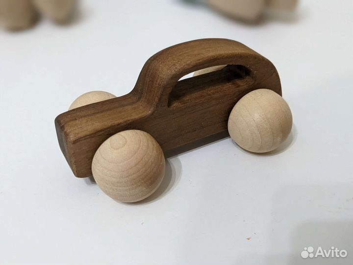 Машинки грызунки деревянные