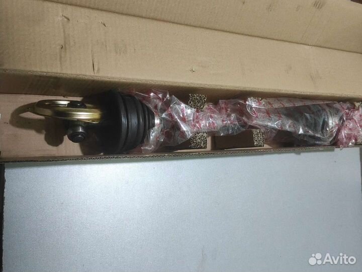 Привод левый. Logan, largus