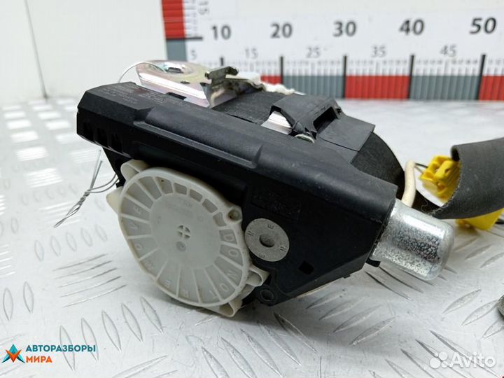 Ремень безопасности Volkswagen Passat B6 2009