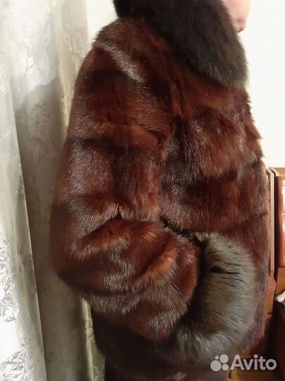 Полушубок женский из натурального меха