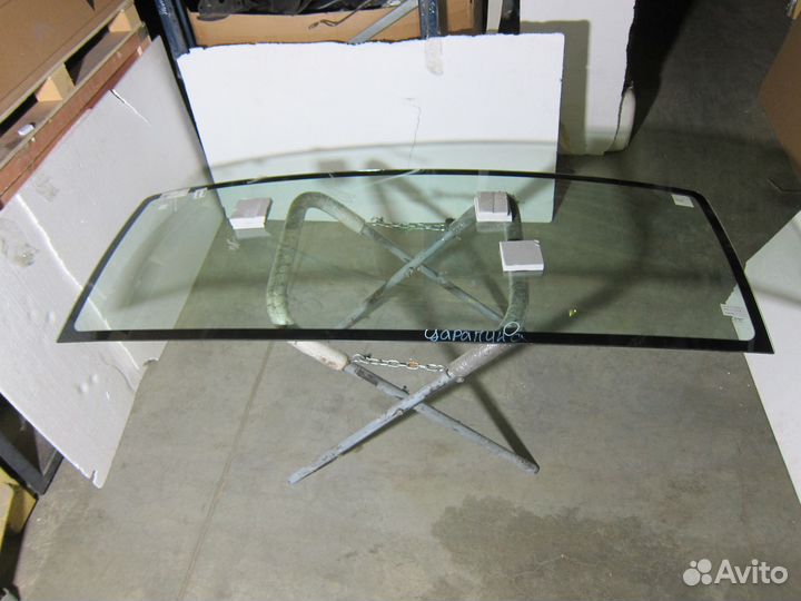 Стекло лобовое Renault D-series