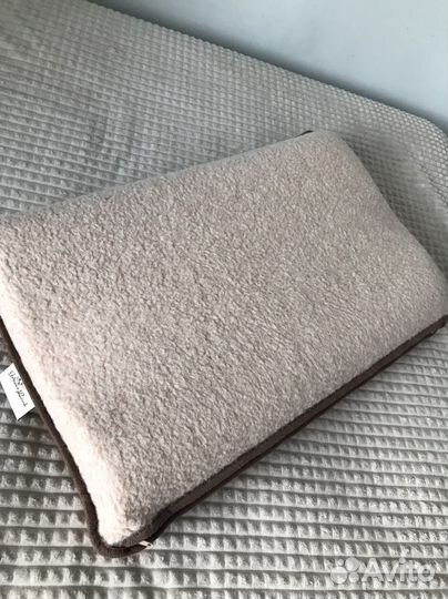 Подушка из верблюжей шерсти