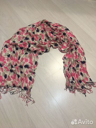 Шарфы и палантины