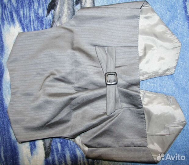 Школьный костюм жилетка+брюки для мальчика