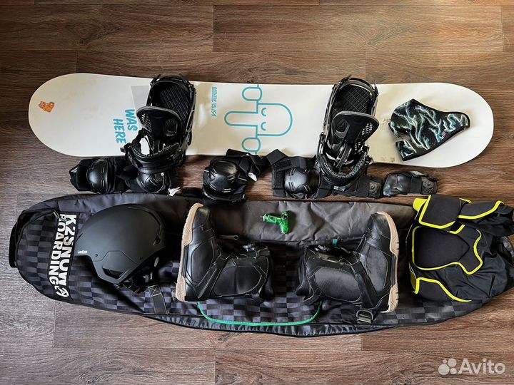 Сноуборд Bataleon Evil Twin 154 c креплениями