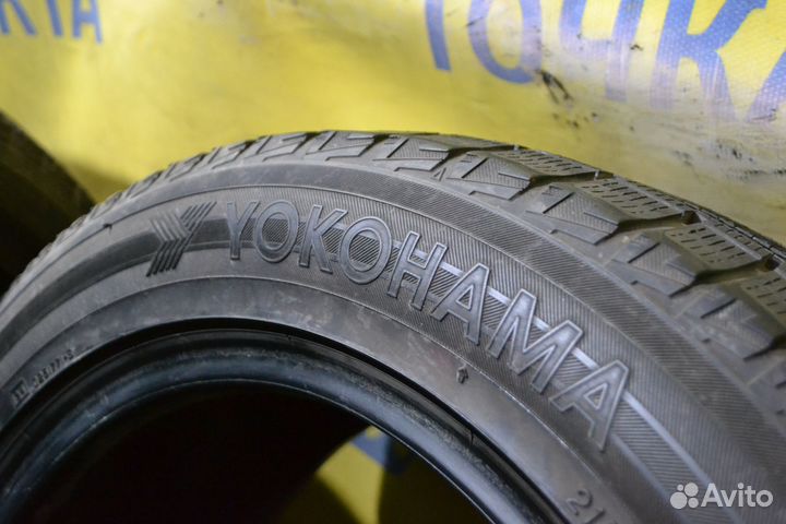 Yokohama Ice Guard IG50 215/55 R17