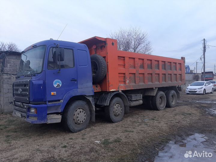 CAMC HN3310P38C3M, 2011