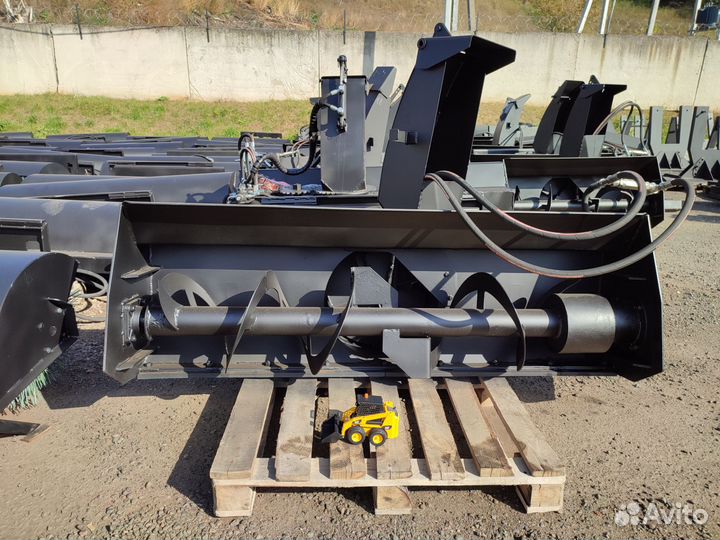 Снегоочиститель шнекороторный Bobcat, ширина 1,8 м