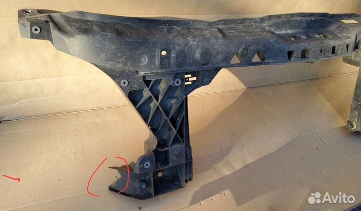 Панель радиатора Mercedes Sprinter W906