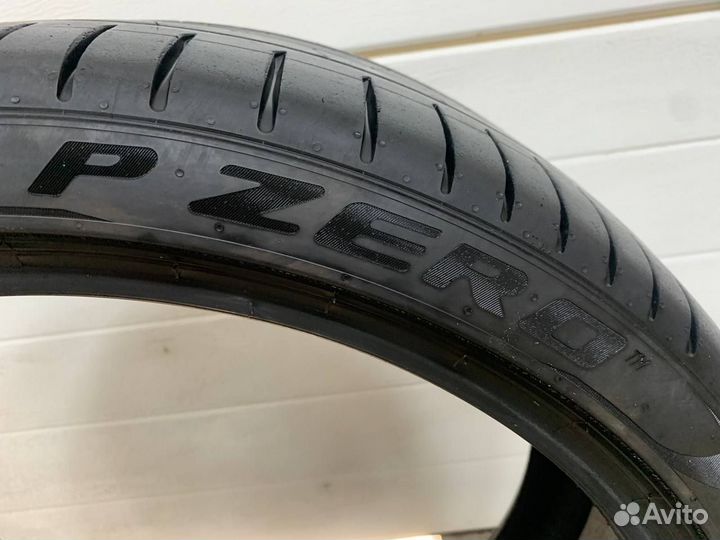 Pirelli P Zero 255/35 R21 98W