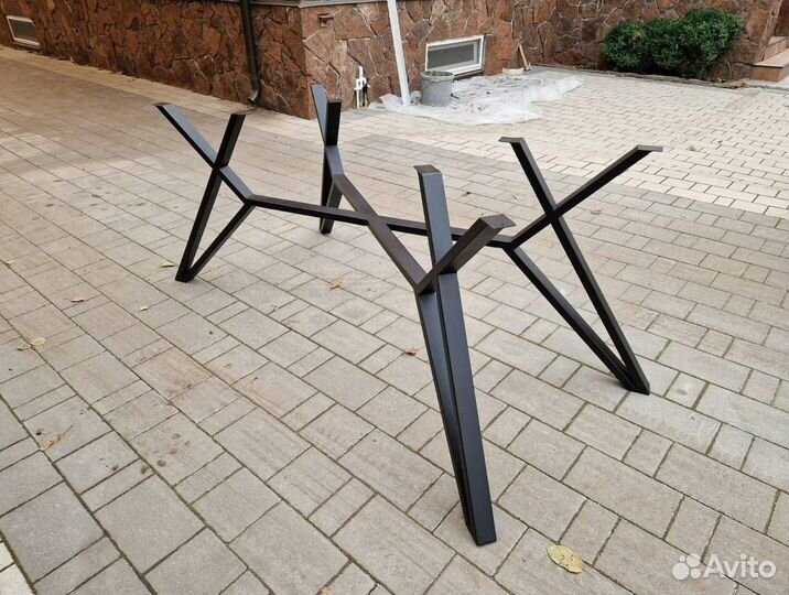 Металлическая ножка для стола