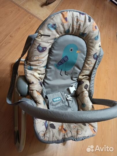 Шезлонг детский