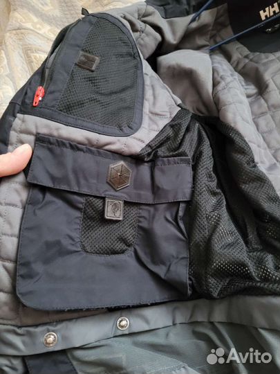 Горнолыжные куртка женская Helly hansen, 44-46 рр