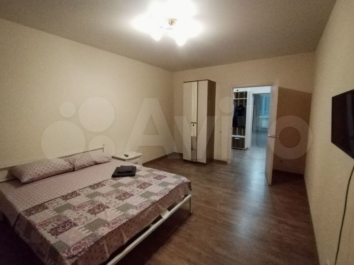 3-к. квартира, 102 м², 16/17 эт.