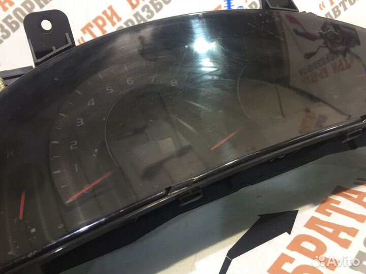 Тойота Камри Щиток приборов