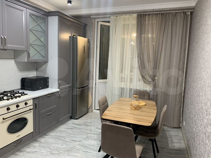 3-к. квартира, 76 м², 2/5 эт.