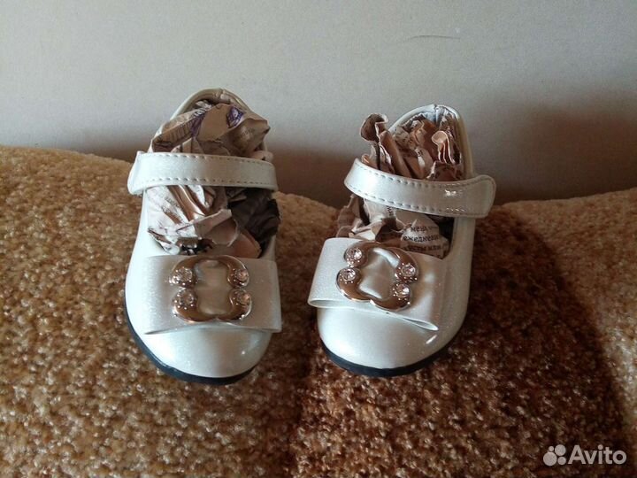 Туфли на девочку