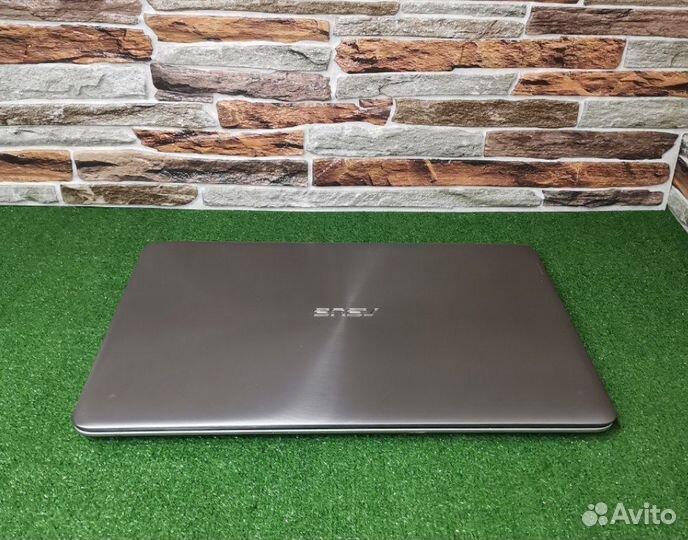 Мощный ноутбук asus 17,3/i7 4 ядра/GTX 850 4Гб/ssd