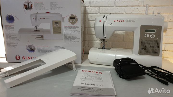 Швейная машина Singer brilliance 6180