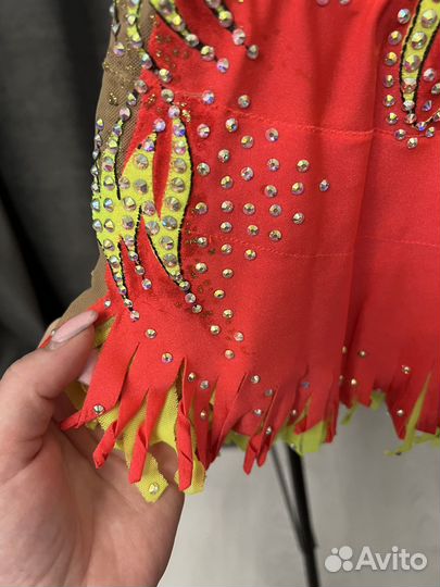 Купальник для художественной гимнастики