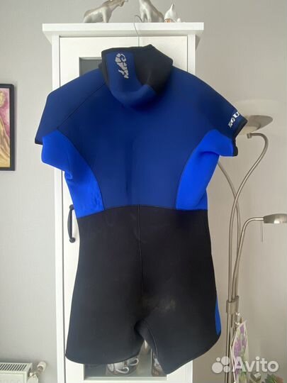 Мокрый гидрокостюм