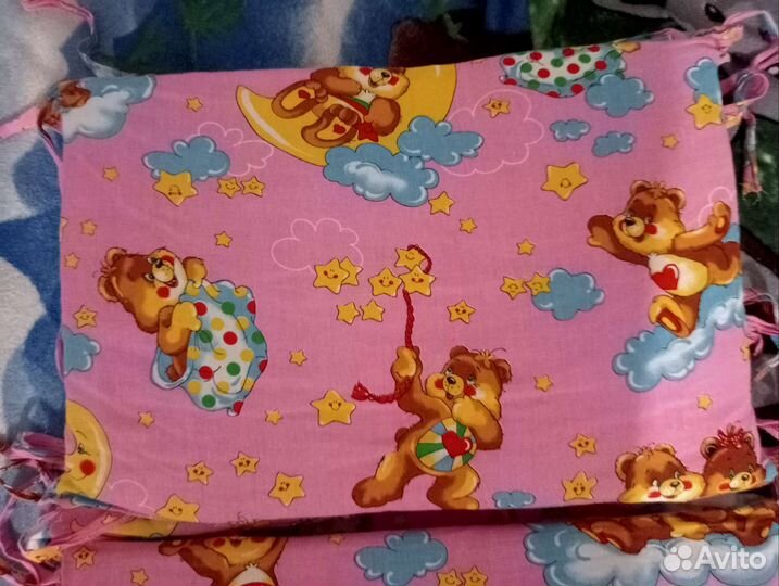 Бортики в кроватку