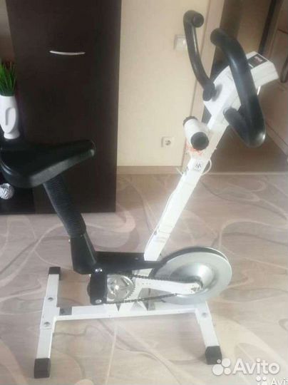 Велотренажер Kettler D-59469 Ense-Parsit