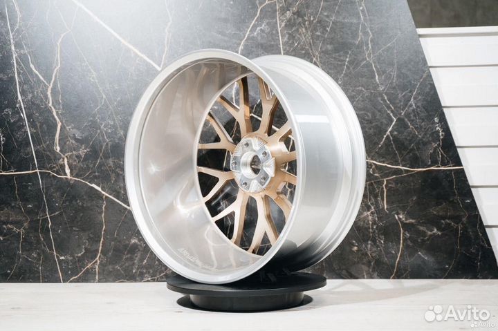 Кованные диски R22 Audi SQ5