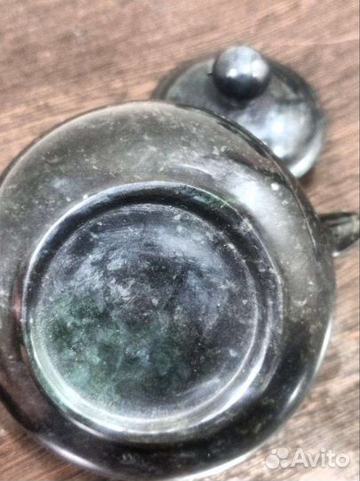 Заварочный чайник из нефрита