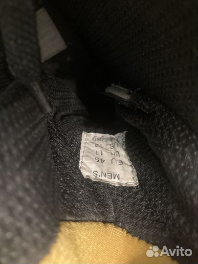 Роликовые коньки