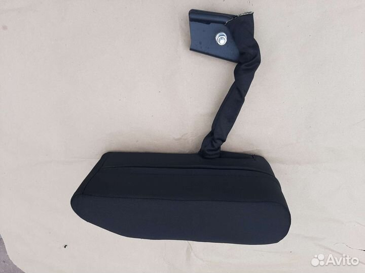 Подлокотник Ларгус, Логан