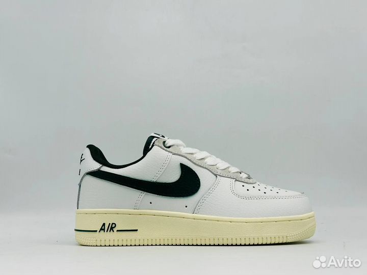 Кроссовки Nike Air Force 1