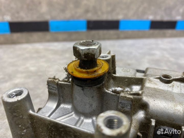 Моторчик стеклоочистителя передний Opel Astra H