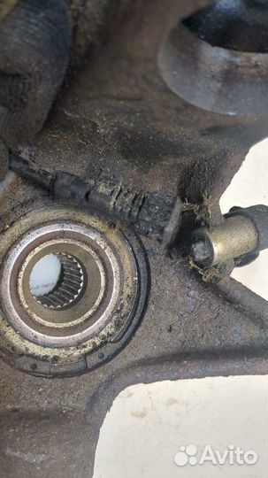 Ступица (кулак, цапфа) Citroen Xantia, 1997