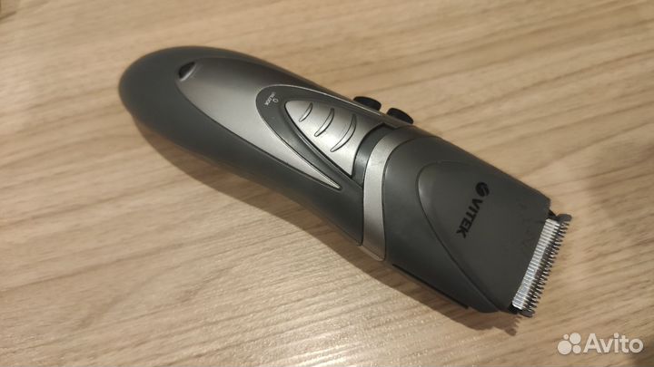 Машинка для стрижки волос Vitek