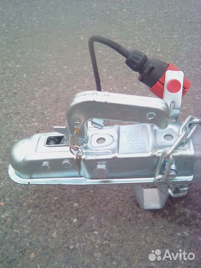 Автоприцеп с теном Н-53см и противоугон. ключом Ее