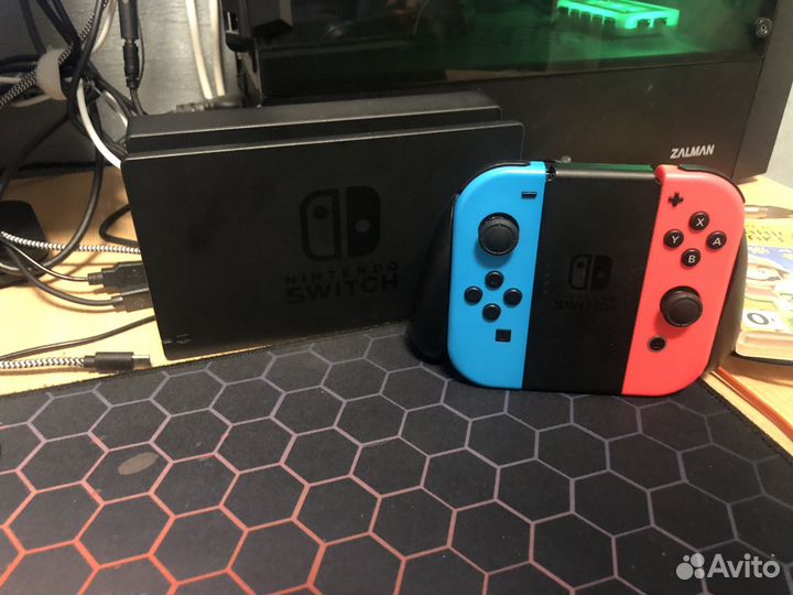 Nintendo switch Rev 2 с играми