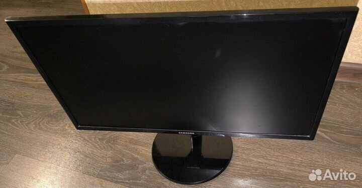 Монитор для компьютера Samsung 24 дюйма
