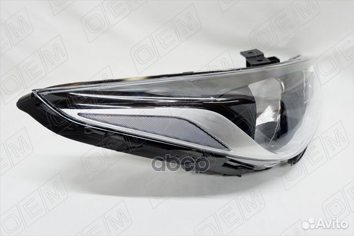 Фара правая Hyundai Solaris 2 2017-2020, галоге