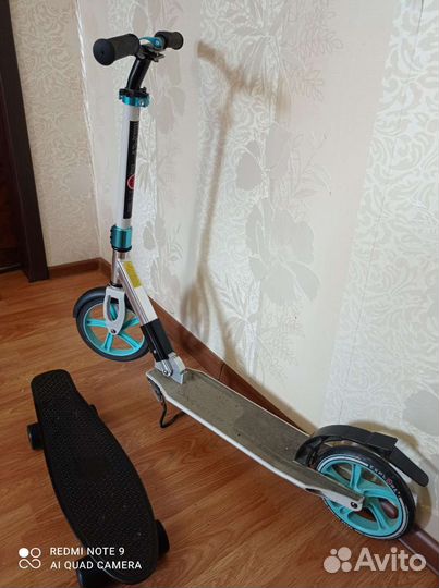 Самокат, пинеборд