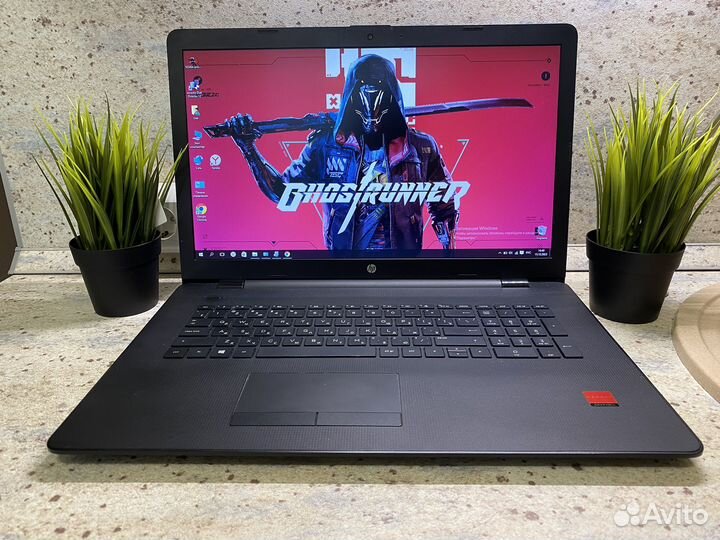 Большой ноутбук HP 2 видеокарты