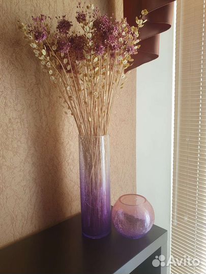 Вазы из цветного стекла из Домелье